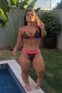 2069077590.jpg