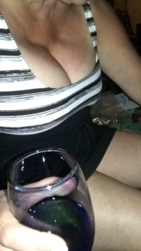 Tits11.jpg