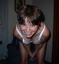 Nancy Bra and Panties Clevage.jpg