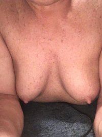 photo-13 Robbie tits.jpg