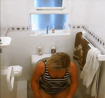 CarrieCameraFun7-ezgif.com-optimize (1).gif