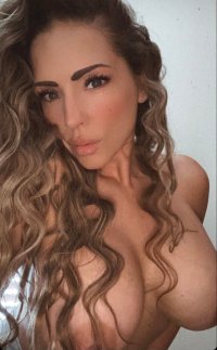 f092209d56e930a99f3ae26bd4019e10.jpg
