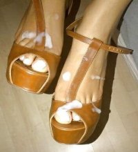 Elena feet 815_1000.jpg