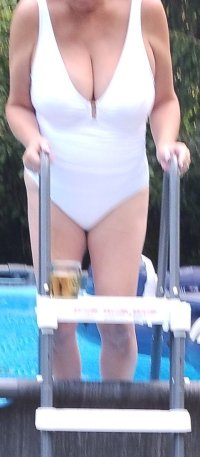 bathing suit (2).jpg