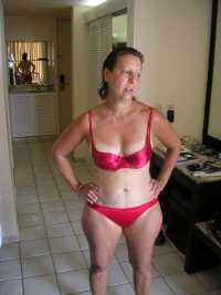 cfwives.com_377140_1e6bc784ed8d.png