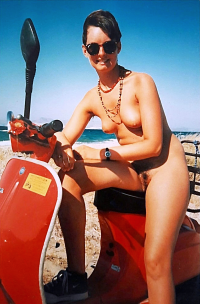 Nudist Scooter Babe (2).png