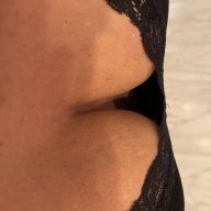 Ladynextdoor