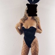 FitCollegeCoupl