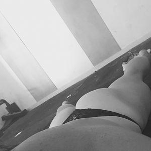 Humping the floor lol