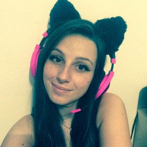 Sweet Gaming Cousin