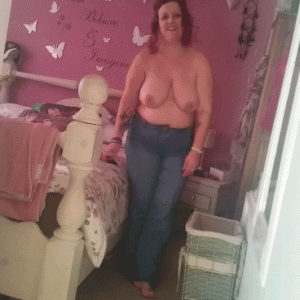 Bouncing boobs.gif
