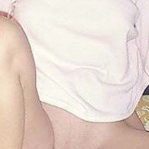 Couch 01_cr.jpg
