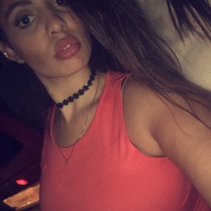I want to watch Morgan suck multiple of you guys