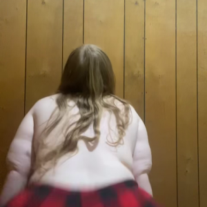 5613020-19fa0d3c94917087724ab7c0e0de84e2.mov