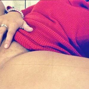 Morgan is legs spread and waitin