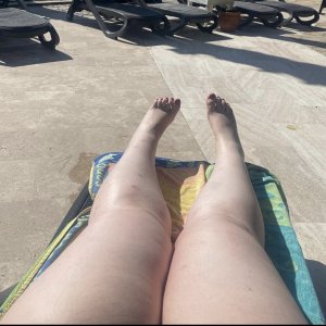 Young Ann legs