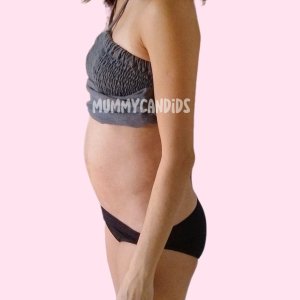 Pregnant small bump.jpg