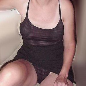 Pose 71500-05a_cr.JPG